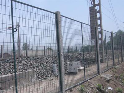 铁路防护栅栏