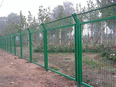 公路护栏网