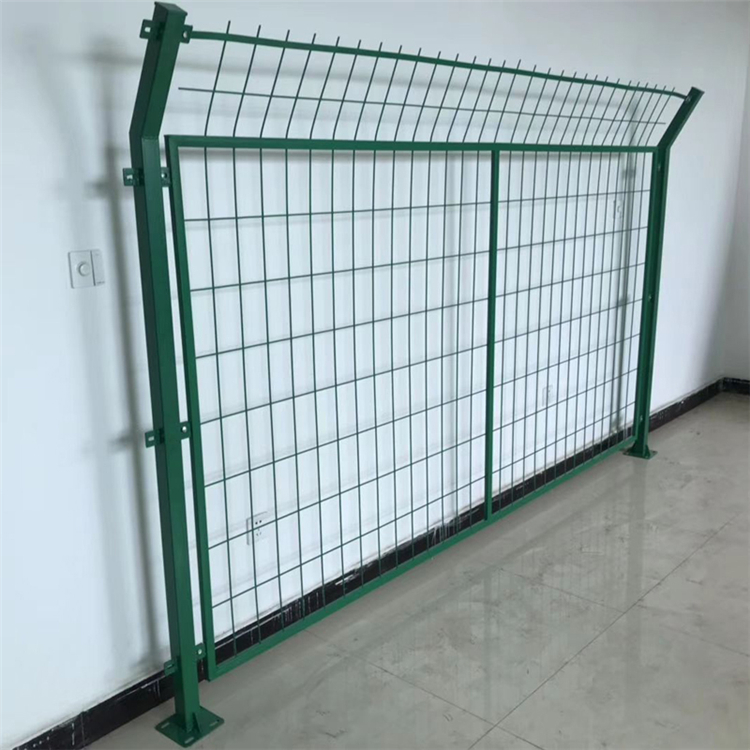 水塘金属铁丝网围栏